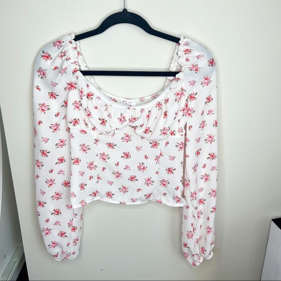White Floral Cropped Long Sleeve Blouse - Picture 1 of 4